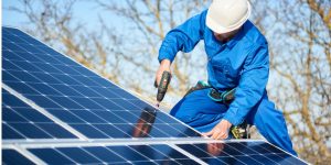 Installation Maintenance Panneaux Solaires Photovoltaïques à Cheust